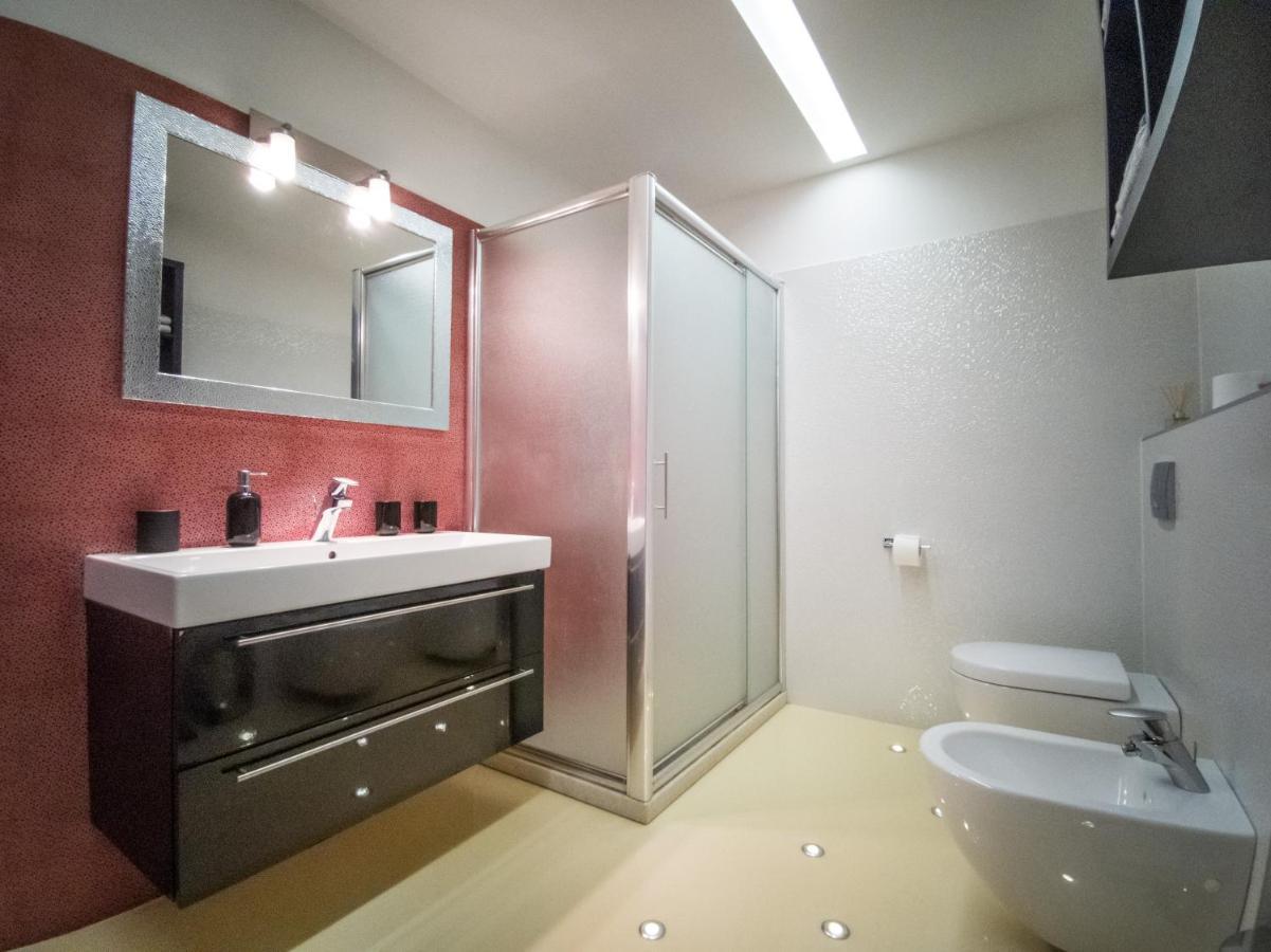 Holiday House Tos-Vila With Heated Pool Vrbnik  Esterno foto