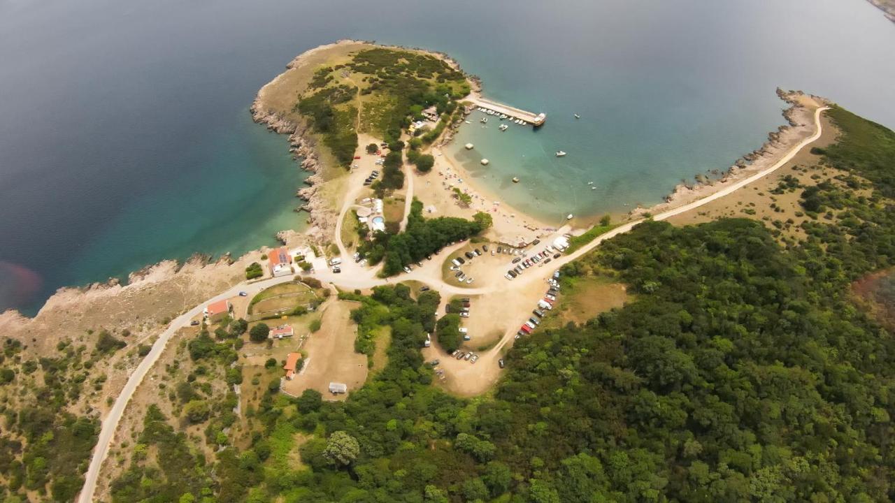 Holiday House Tos-Vila With Heated Pool Vrbnik  Esterno foto